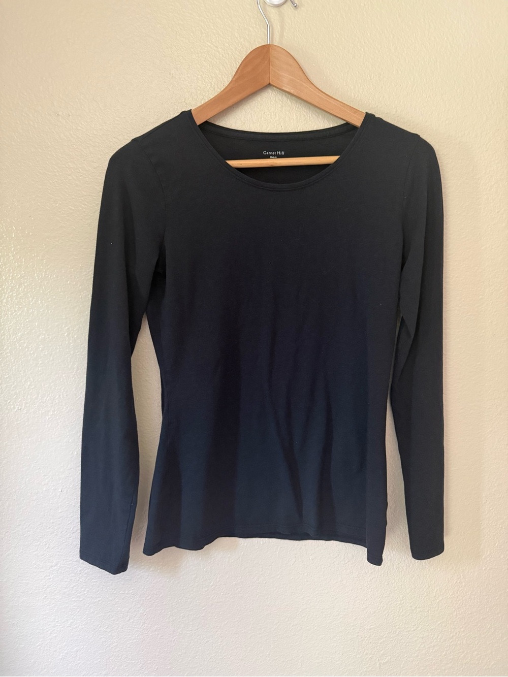 ❇️Garnet Hill Black Long Sleeve Crew Tee 2 for $22❇️ - Picture 1 of 3